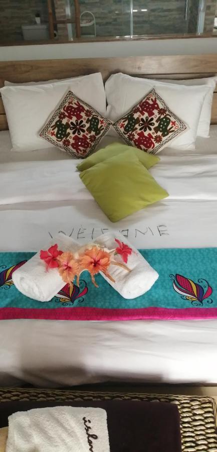 Villa Ocean Bird & Wanita'S Self Catering Pointe Au Sel Exterior foto