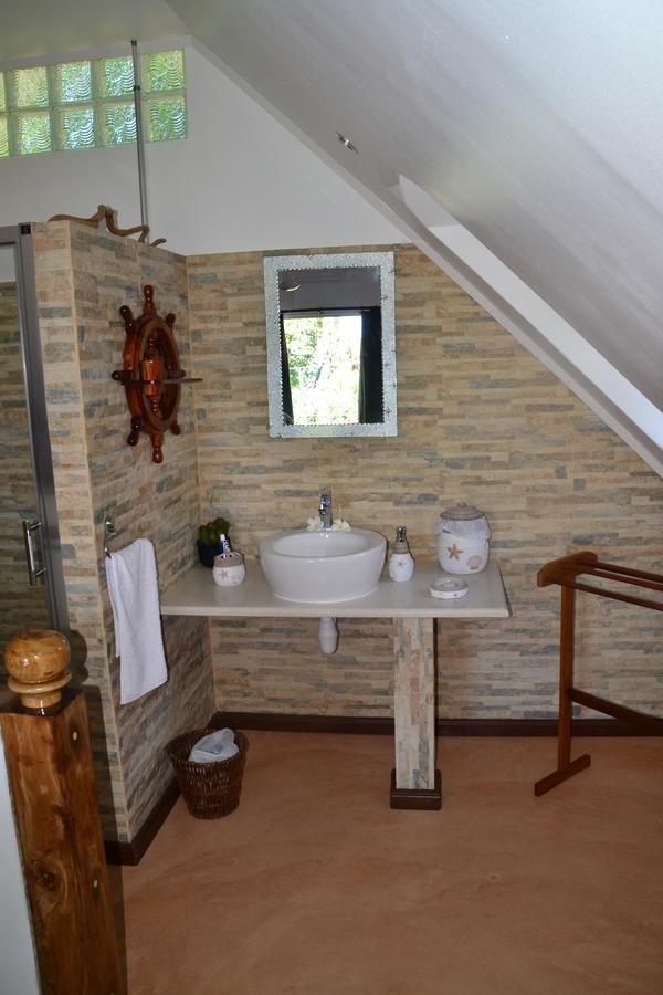 Villa Ocean Bird & Wanita'S Self Catering Pointe Au Sel Exterior foto